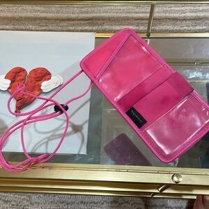 Travelon pink case​​​​​​​​
